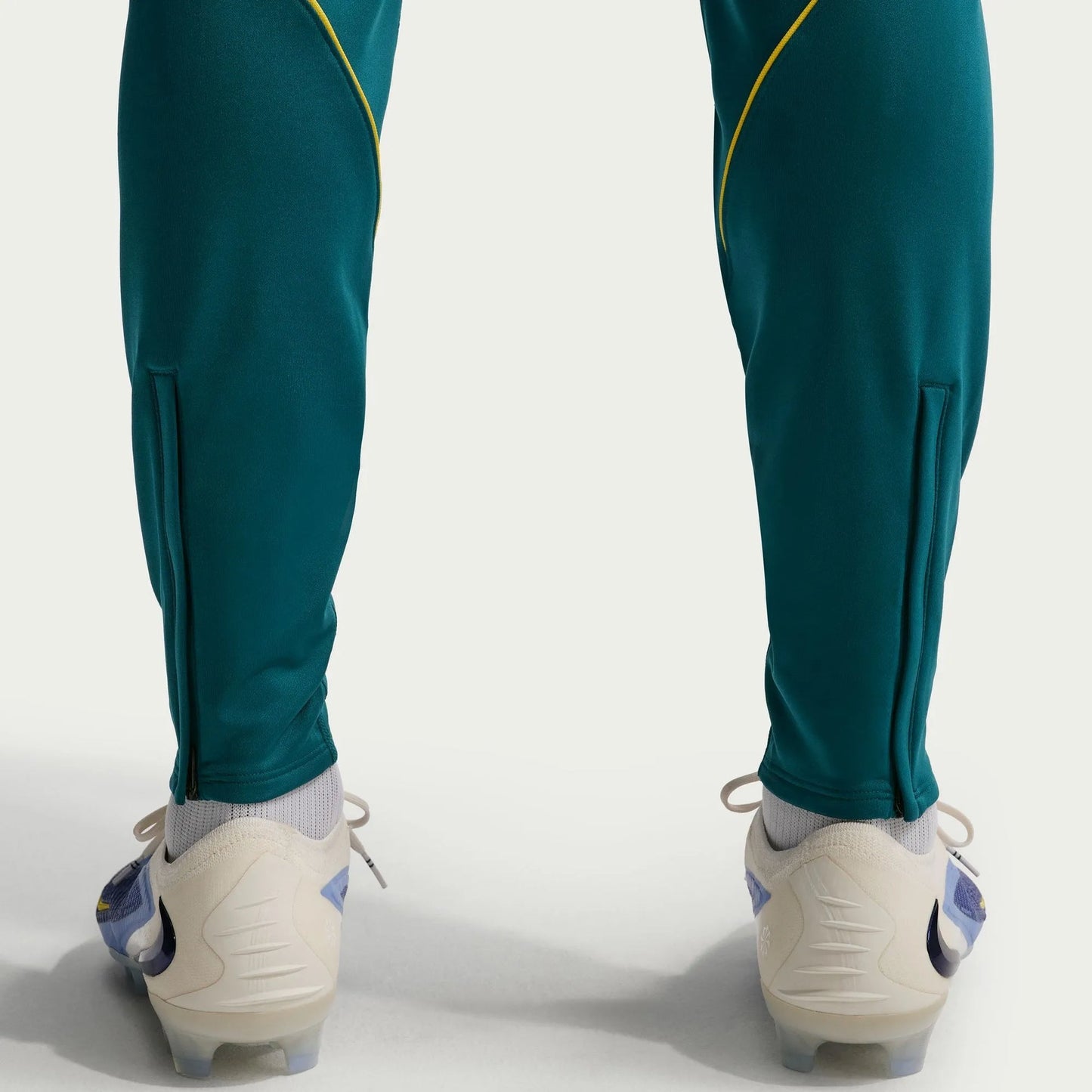 2026-27 Brazil Men's Strike KPZ Pants Geode Teal/Light Menta/Midwest Gold