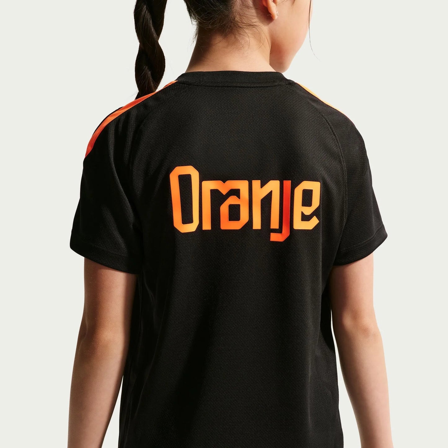 2026-27 Netherlands Youth Strike Top Black/Hyper Crimson/Hyper Crimson