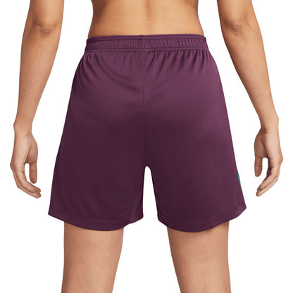 Paris Saint-Germain Women's 2024/25 Strike Performance Shorts on sale - Burgundy