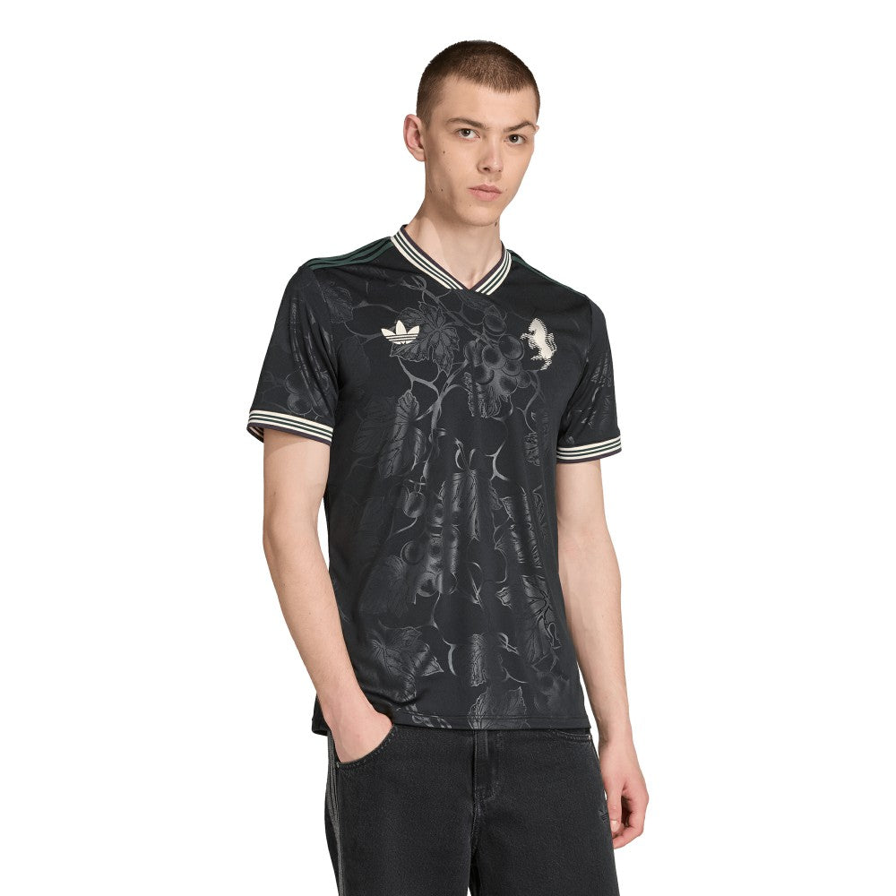 Juventus 2025/26 Third Replica Jersey Discount - Black