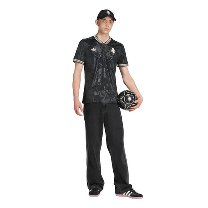 Juventus 2025/26 Third Replica Jersey Discount - Black