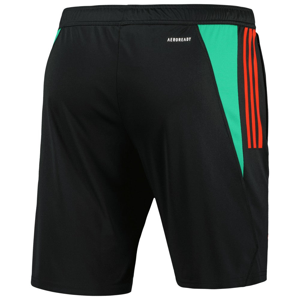 Manchester United 2023/24 Training AEROREADY Shorts for sale - Black