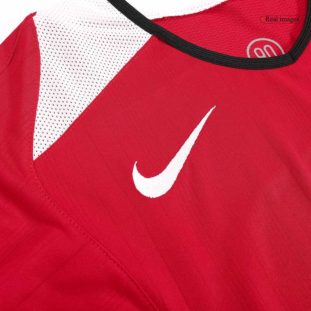 Rooney #8 Retro Manchester United Home Jersey 2004/06
