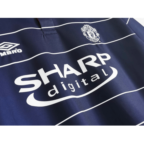 Retro Manchester United Away Jersey 1999/00