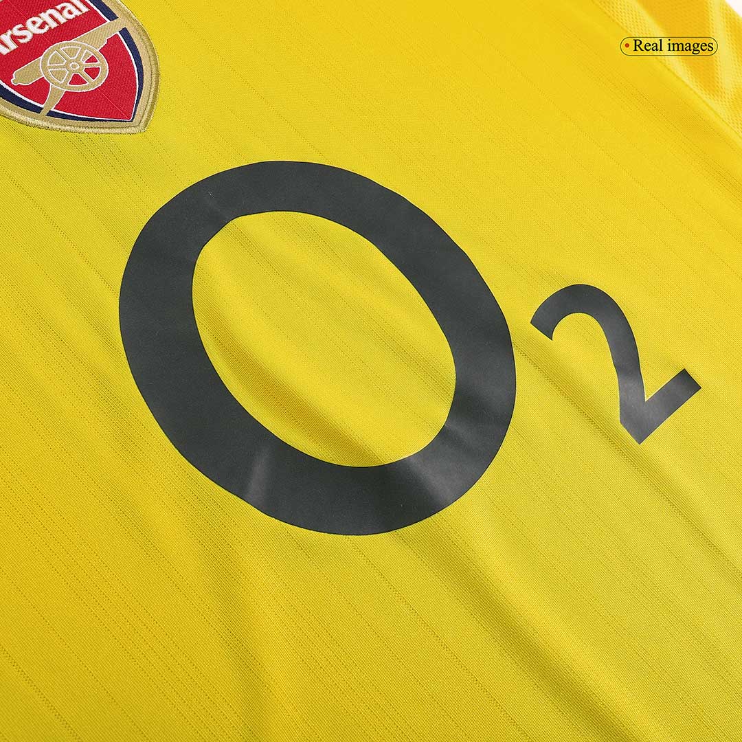 Cole #3 Retro Arsenal Away Jersey 2005/06