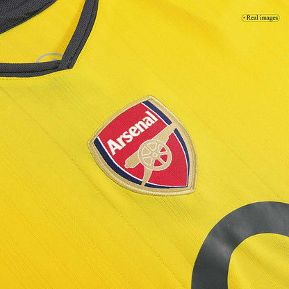 Ljungberg #8 Retro Arsenal Away Jersey 2005/06