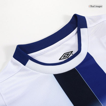 Gudjohnsen #22 Retro Chelsea Away Jersey 2003/05