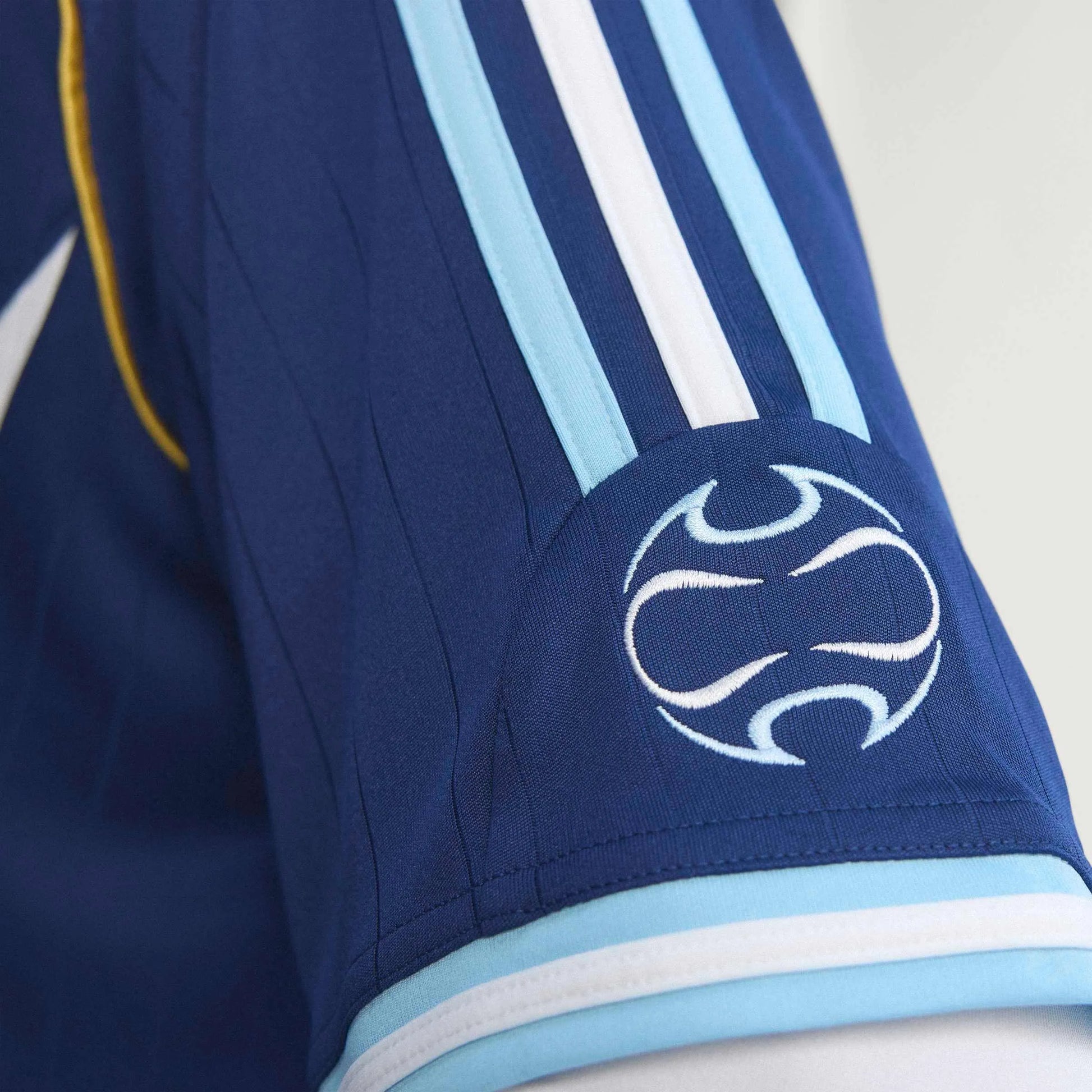 2006 Argentina Men's Retro Stadium Away Messi #19 Soccer Jersey